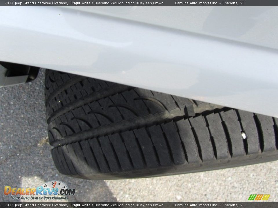 2014 Jeep Grand Cherokee Overland Bright White / Overland Vesuvio Indigo Blue/Jeep Brown Photo #27