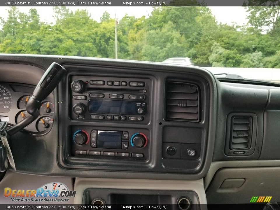 2006 Chevrolet Suburban Z71 1500 4x4 Black / Tan/Neutral Photo #14