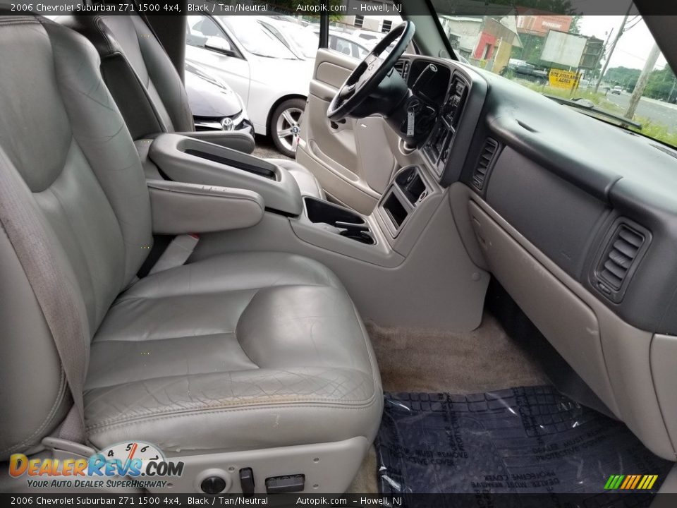 2006 Chevrolet Suburban Z71 1500 4x4 Black / Tan/Neutral Photo #16