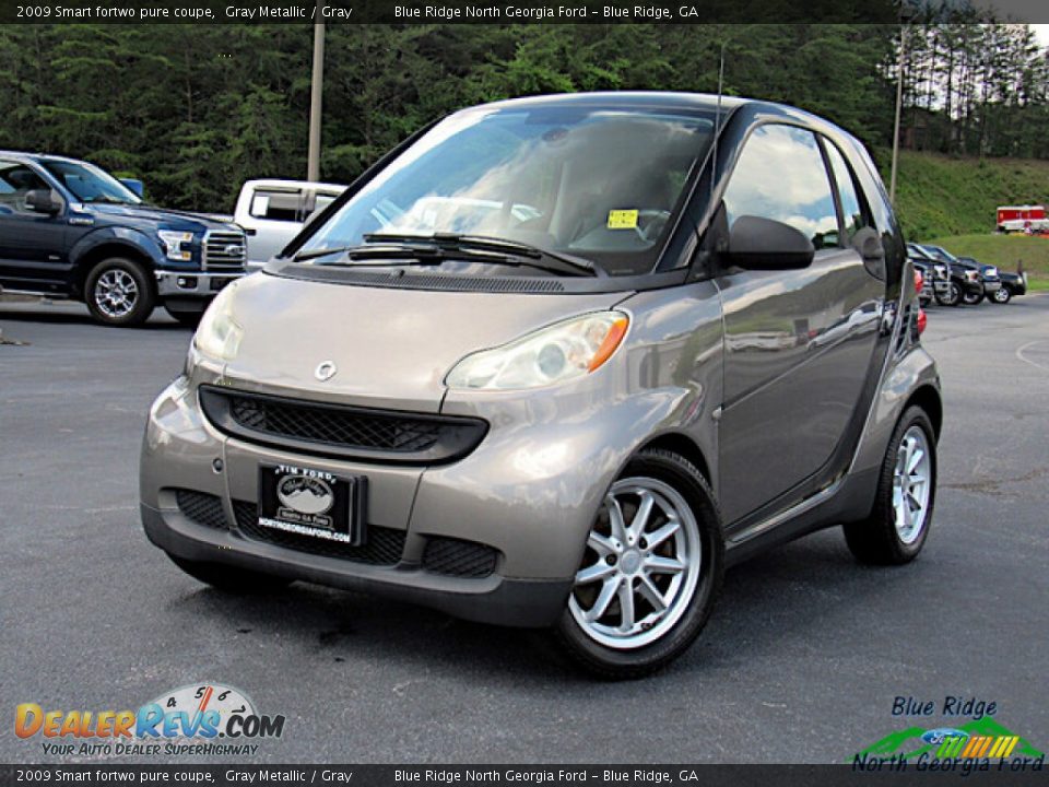 2009 Smart fortwo pure coupe Gray Metallic / Gray Photo #1