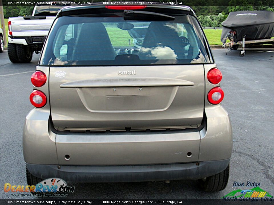 2009 Smart fortwo pure coupe Gray Metallic / Gray Photo #4