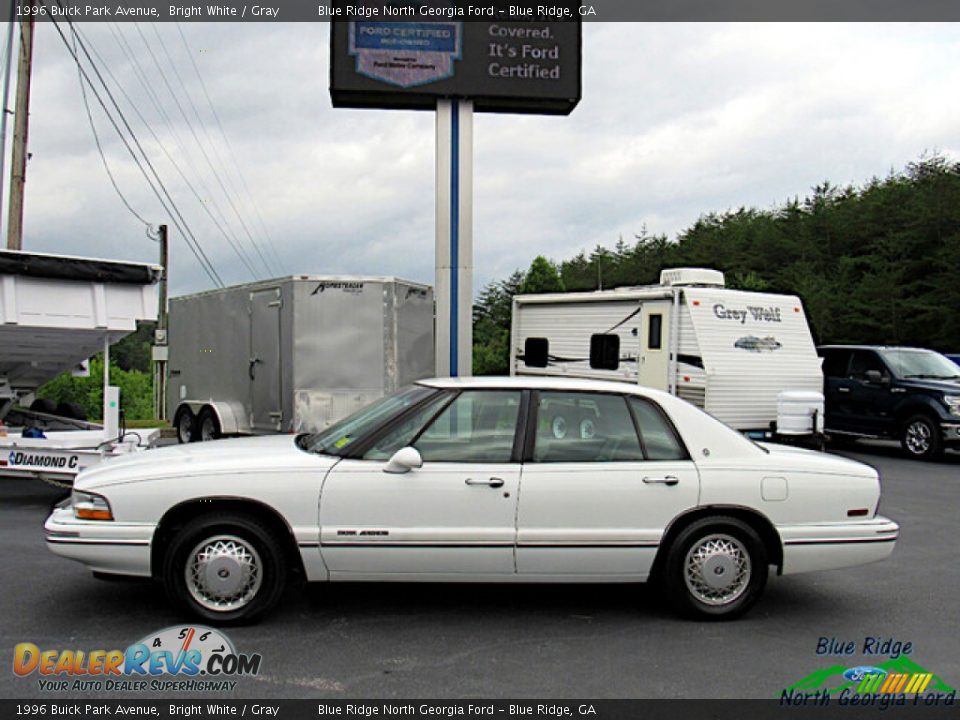 Bright White 1996 Buick Park Avenue  Photo #2