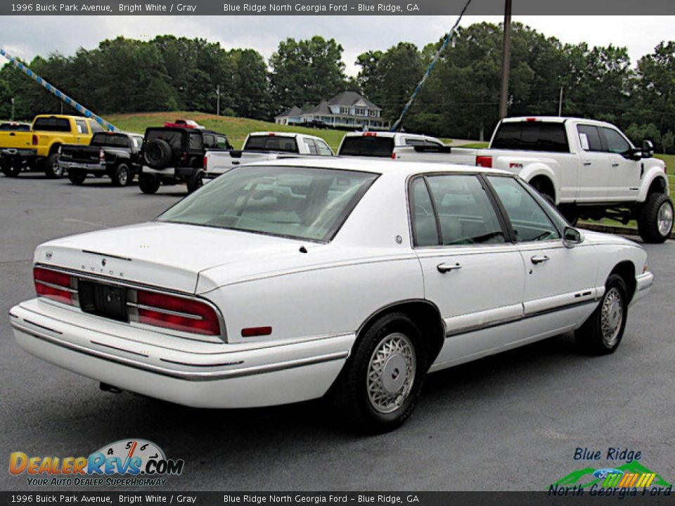 Bright White 1996 Buick Park Avenue  Photo #5