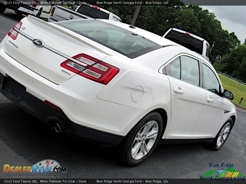 2013 Ford Taurus SEL White Platinum Tri-Coat / Dune Photo #27