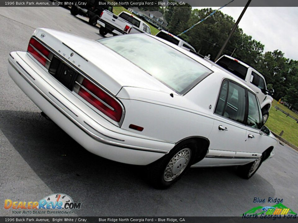 1996 Buick Park Avenue Bright White / Gray Photo #21
