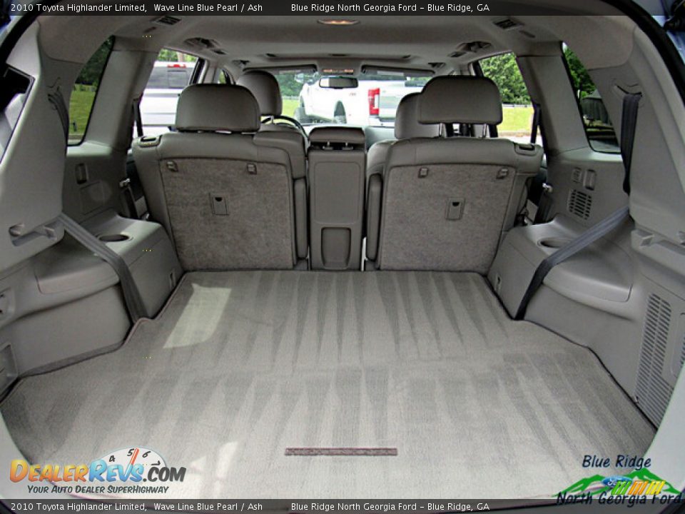 2010 Toyota Highlander Limited Trunk Photo #14