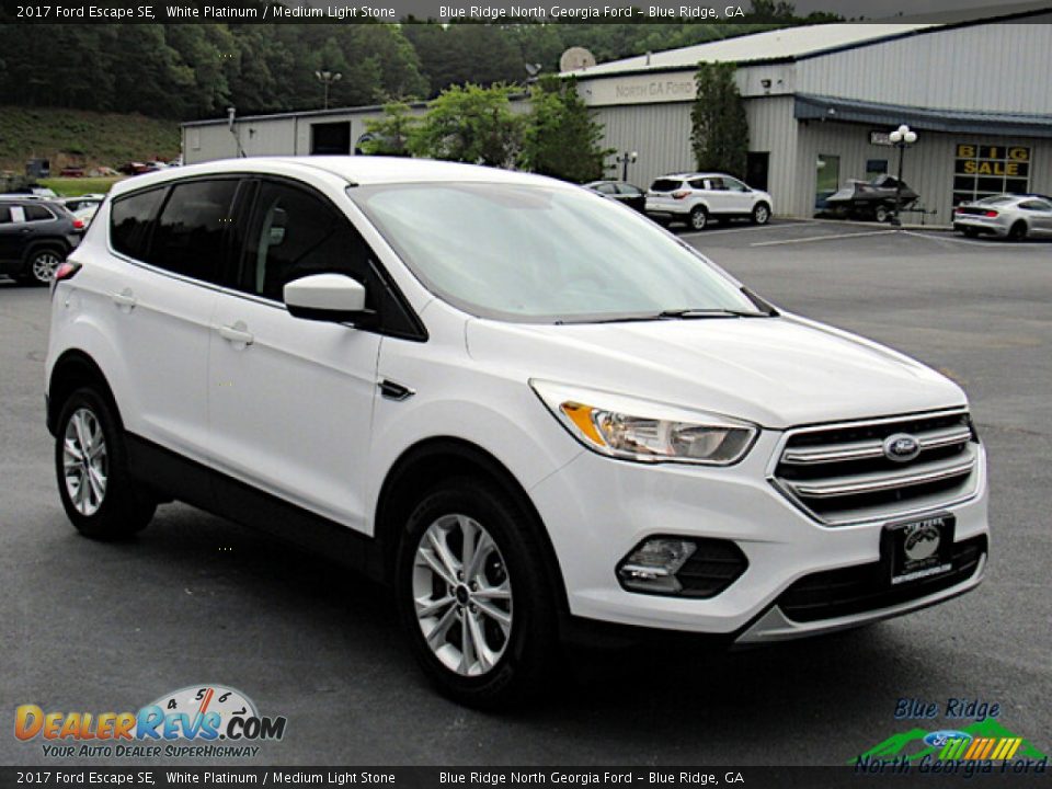 2017 Ford Escape SE White Platinum / Medium Light Stone Photo #7