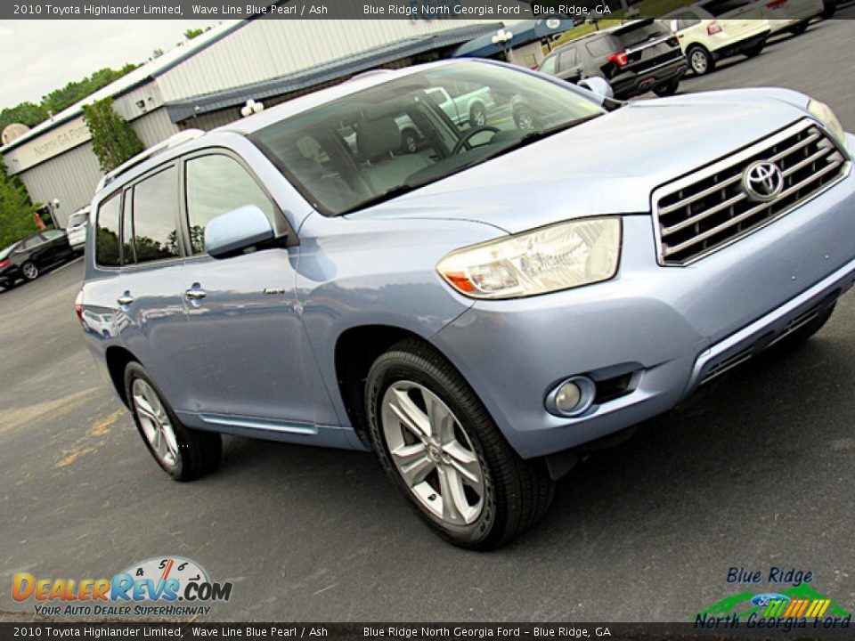 2010 Toyota Highlander Limited Wave Line Blue Pearl / Ash Photo #28