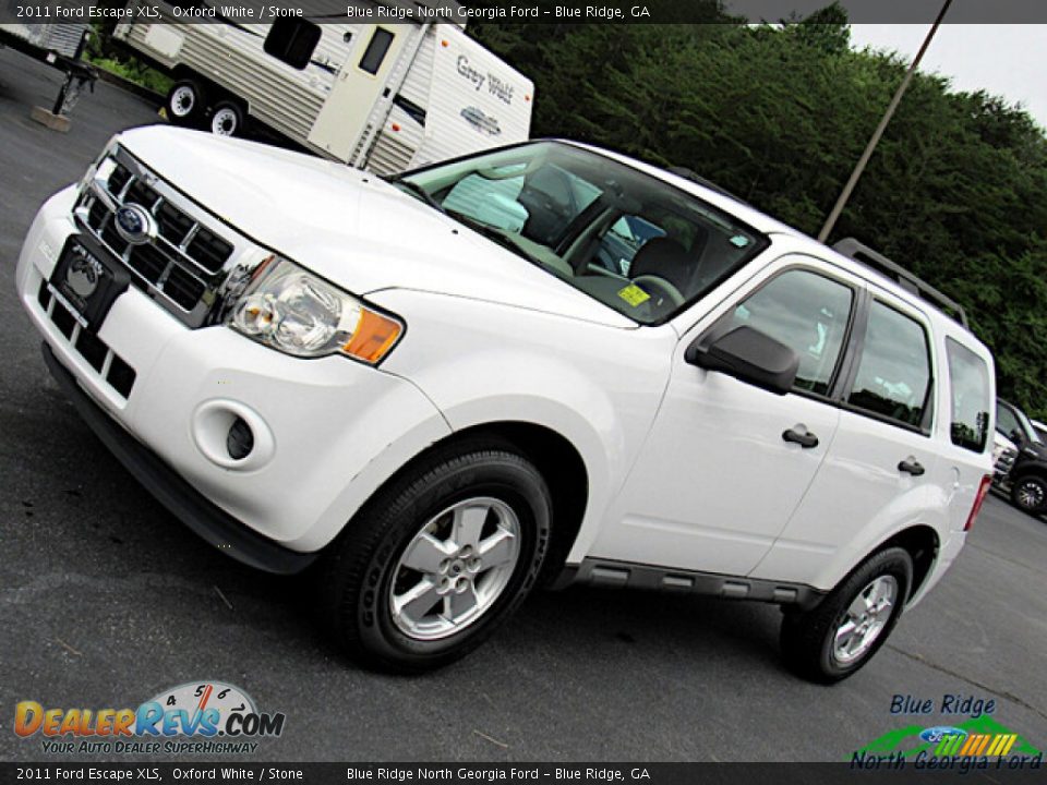 2011 Ford Escape XLS Oxford White / Stone Photo #22