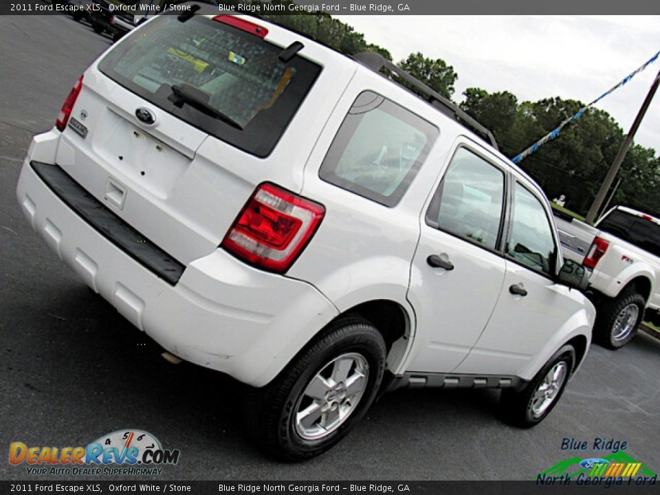 2011 Ford Escape XLS Oxford White / Stone Photo #24