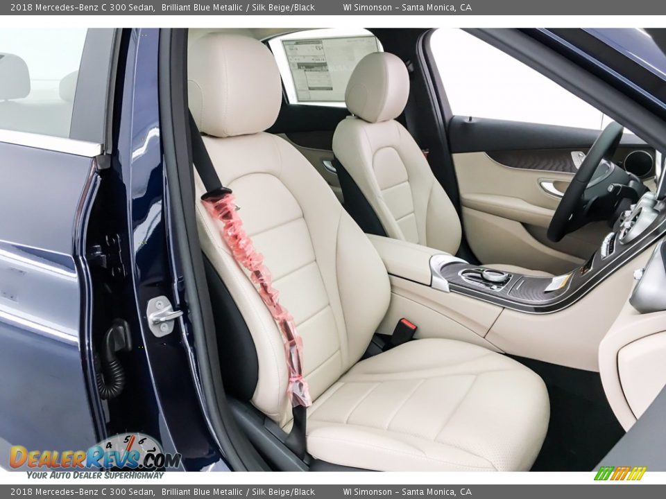 2018 Mercedes-Benz C 300 Sedan Brilliant Blue Metallic / Silk Beige/Black Photo #2