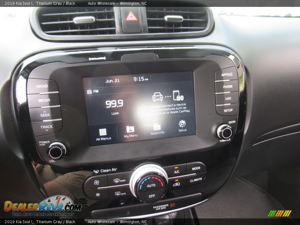 Controls of 2019 Kia Soul ! Photo #17