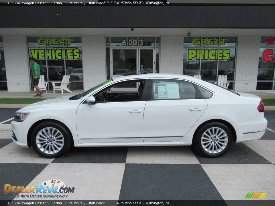 2017 Volkswagen Passat SE Sedan Pure White / Titan Black Photo #1