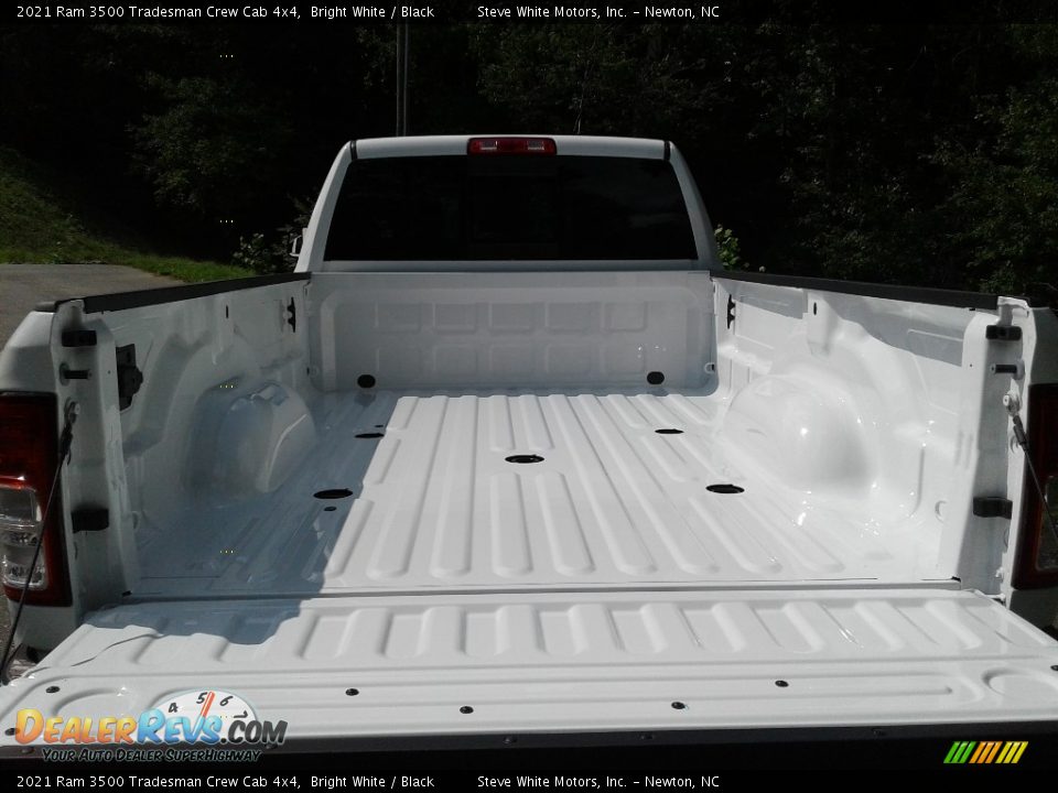 2021 Ram 3500 Tradesman Crew Cab 4x4 Bright White / Black Photo #8