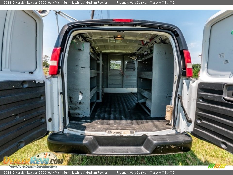 2011 Chevrolet Express 2500 Work Van Summit White / Medium Pewter Photo #21