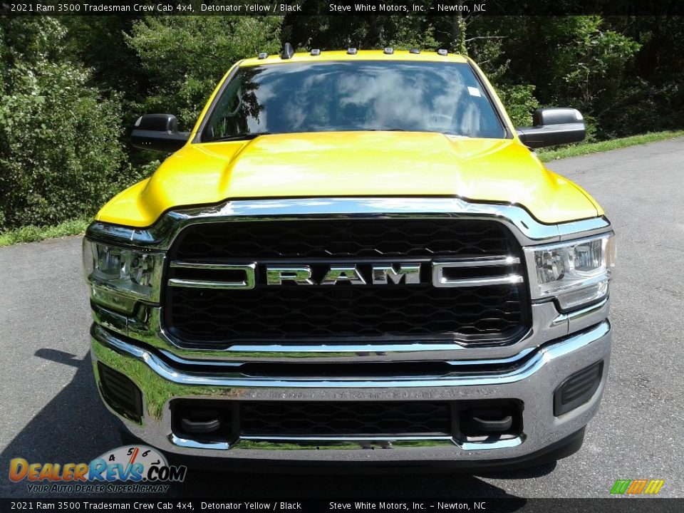 2021 Ram 3500 Tradesman Crew Cab 4x4 Detonator Yellow / Black Photo #3