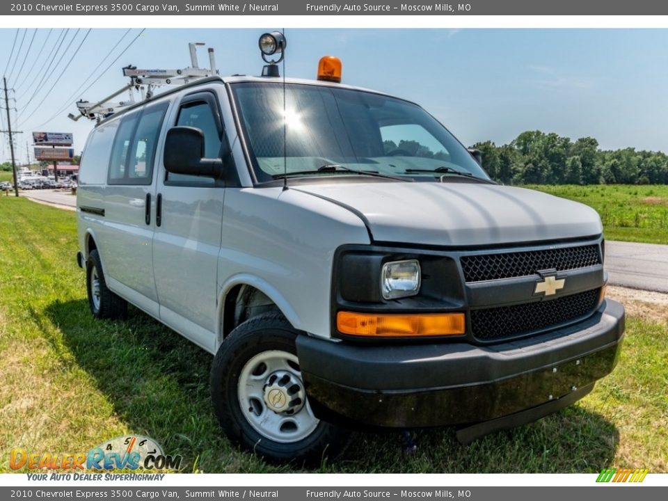 2010 Chevrolet Express 3500 Cargo Van Summit White / Neutral Photo #1