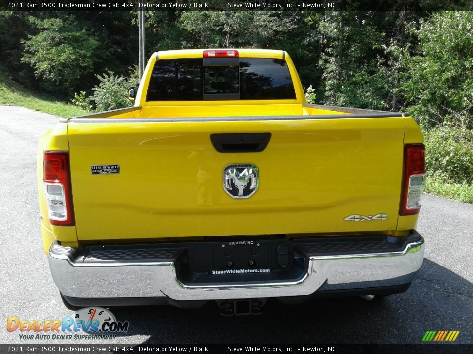 2021 Ram 3500 Tradesman Crew Cab 4x4 Detonator Yellow / Black Photo #7