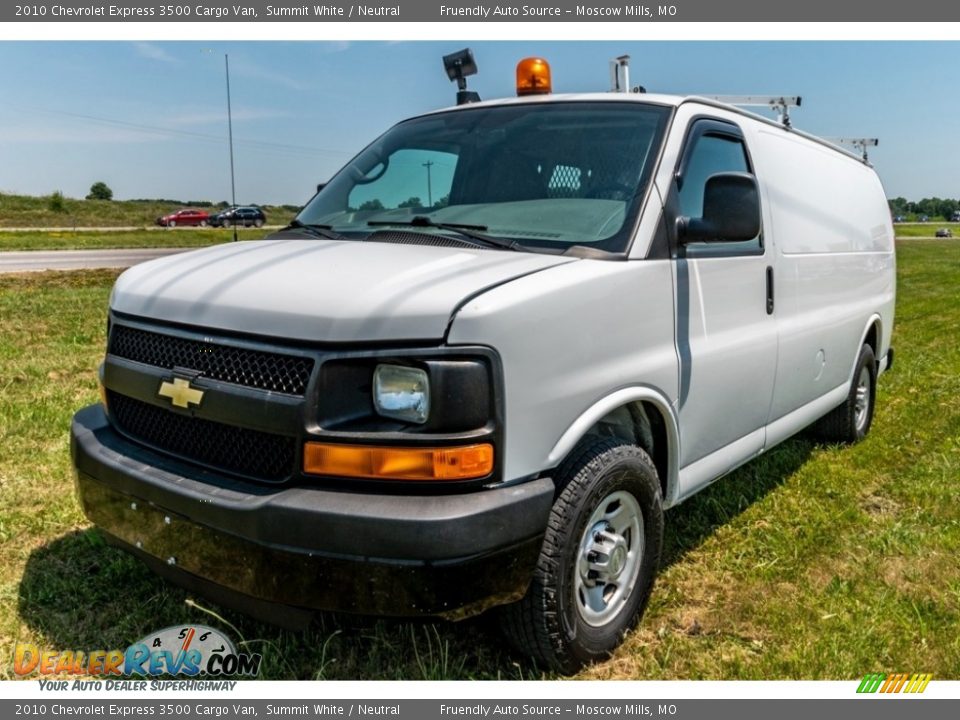 2010 Chevrolet Express 3500 Cargo Van Summit White / Neutral Photo #8