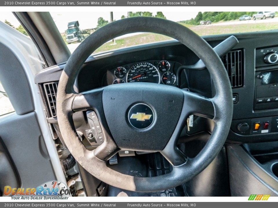 2010 Chevrolet Express 3500 Cargo Van Summit White / Neutral Photo #34