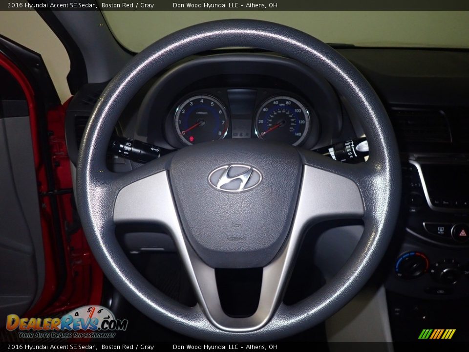 2016 Hyundai Accent SE Sedan Boston Red / Gray Photo #25