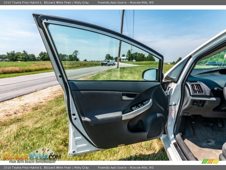 2010 Toyota Prius Hybrid II Blizzard White Pearl / Misty Gray Photo #20