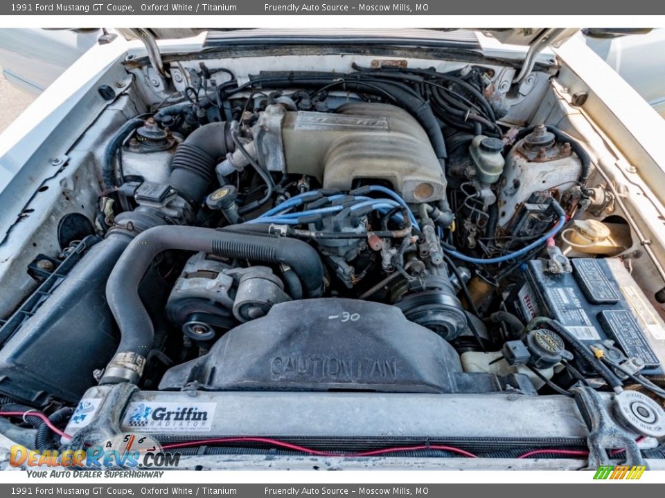 1991 Ford Mustang GT Coupe Oxford White / Titanium Photo #16