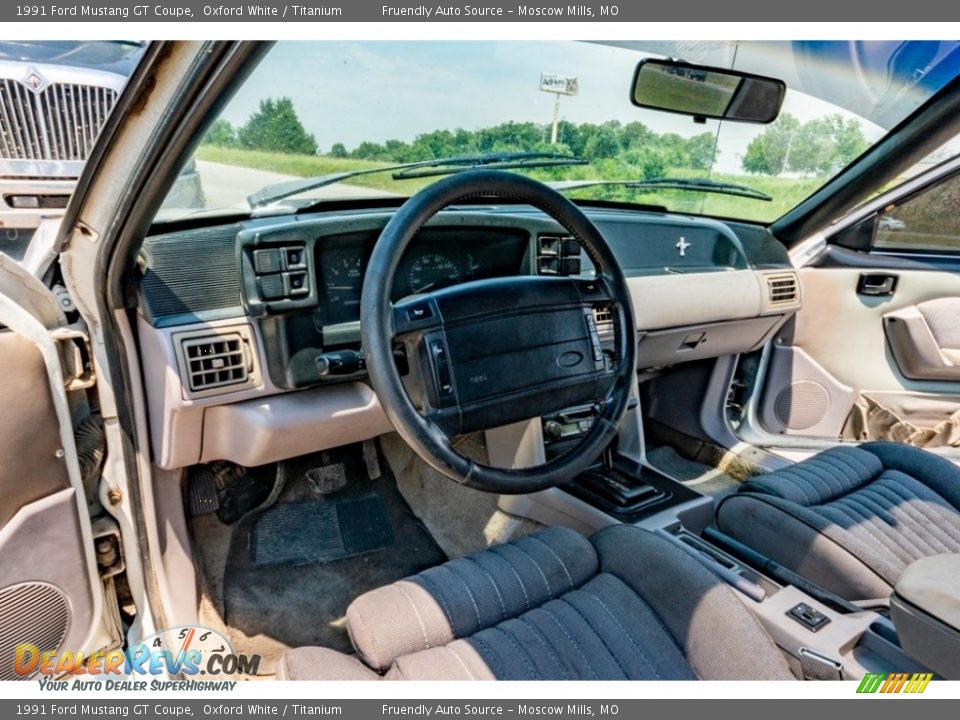 1991 Ford Mustang GT Coupe Oxford White / Titanium Photo #19