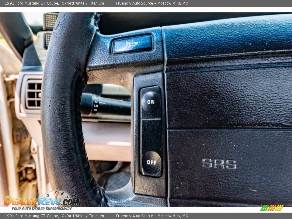 1991 Ford Mustang GT Coupe Oxford White / Titanium Photo #30