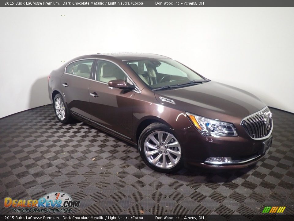 Front 3/4 View of 2015 Buick LaCrosse Premium Photo #4