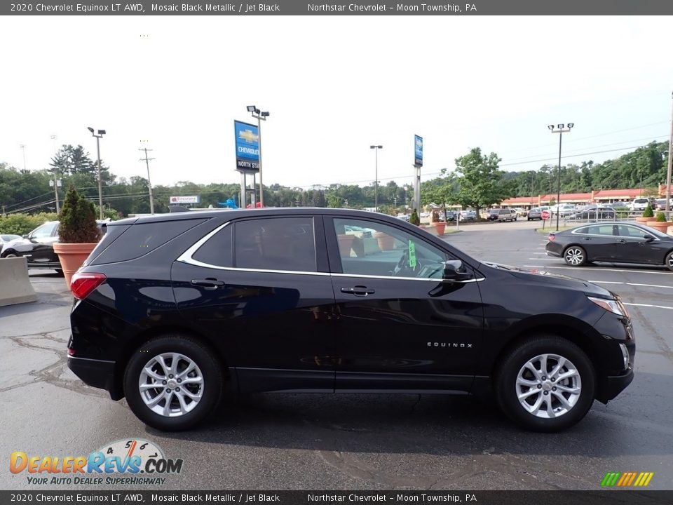 2020 Chevrolet Equinox LT AWD Mosaic Black Metallic / Jet Black Photo #10