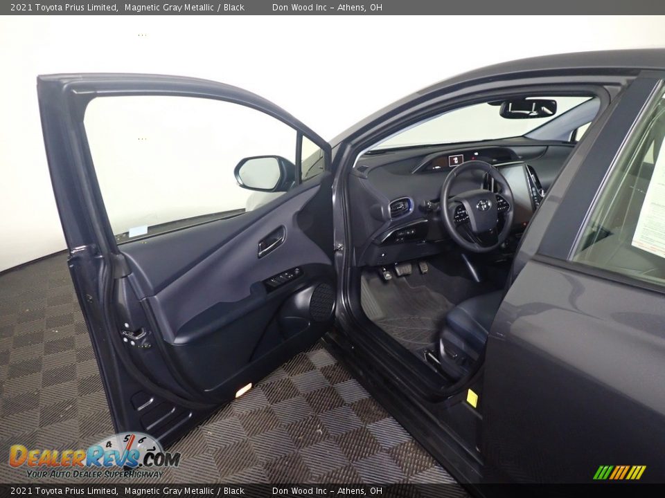 2021 Toyota Prius Limited Magnetic Gray Metallic / Black Photo #22