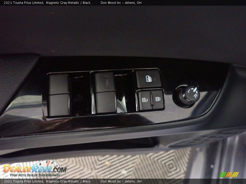 2021 Toyota Prius Limited Magnetic Gray Metallic / Black Photo #23