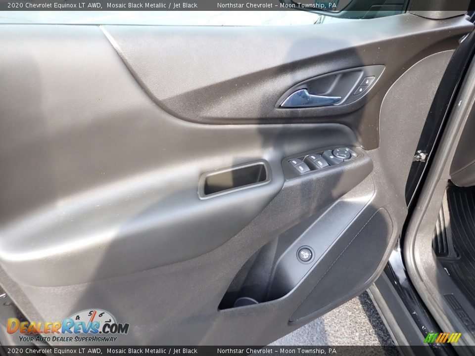 2020 Chevrolet Equinox LT AWD Mosaic Black Metallic / Jet Black Photo #24