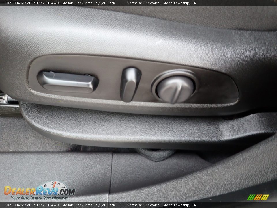 2020 Chevrolet Equinox LT AWD Mosaic Black Metallic / Jet Black Photo #25