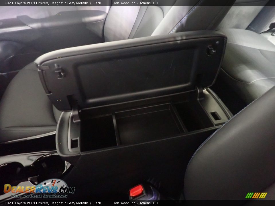 2021 Toyota Prius Limited Magnetic Gray Metallic / Black Photo #35