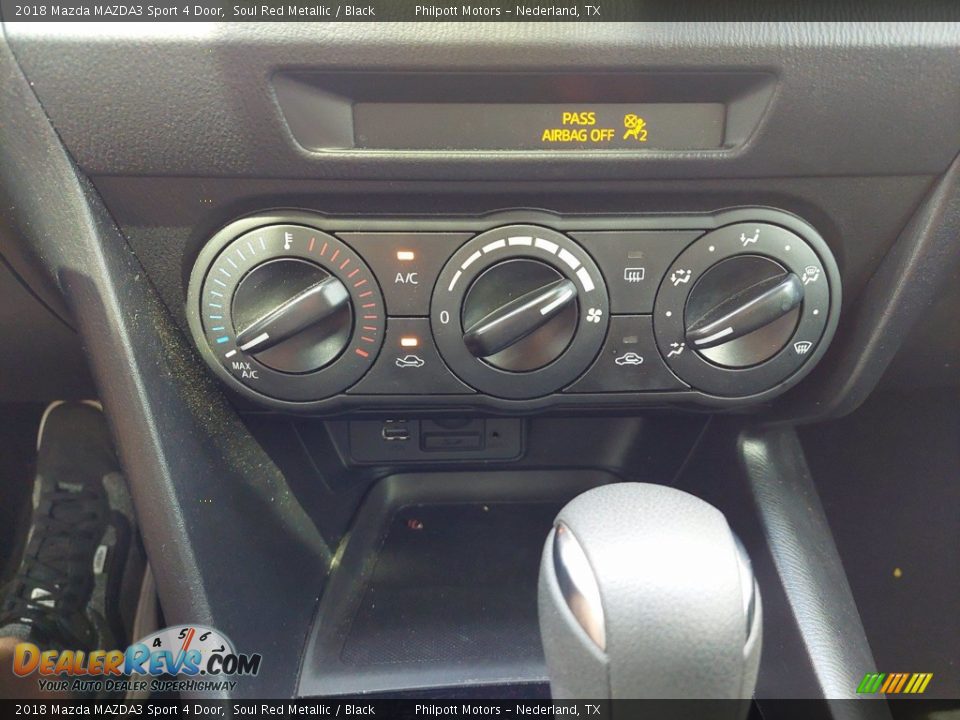 2018 Mazda MAZDA3 Sport 4 Door Soul Red Metallic / Black Photo #23