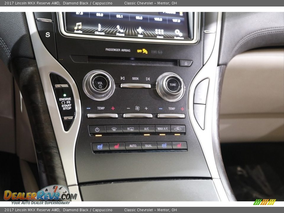 Controls of 2017 Lincoln MKX Reserve AWD Photo #13