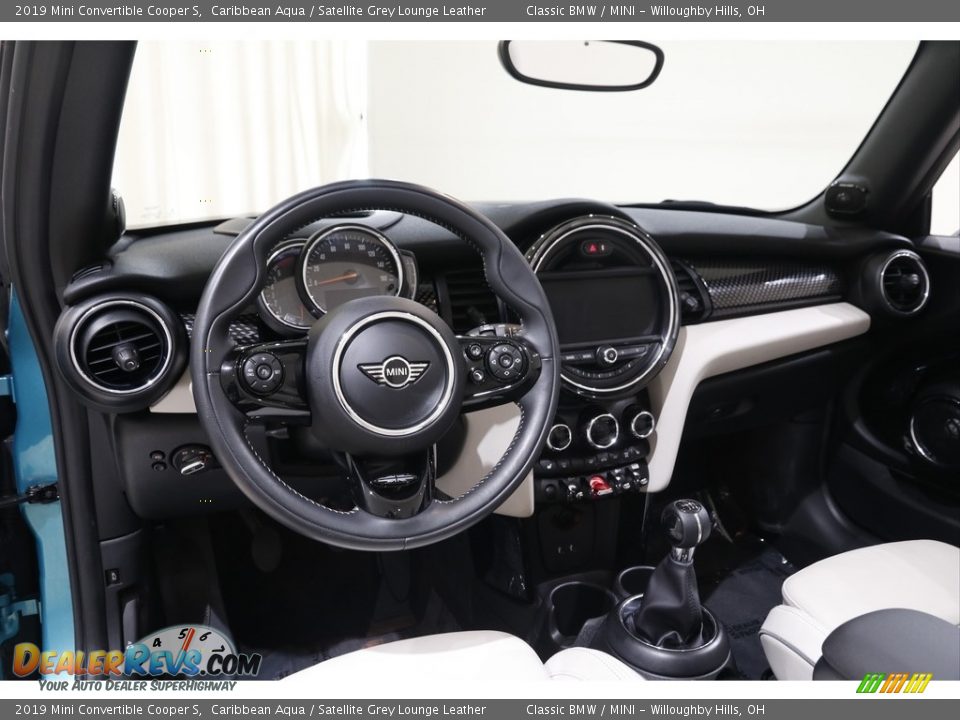 Dashboard of 2019 Mini Convertible Cooper S Photo #7