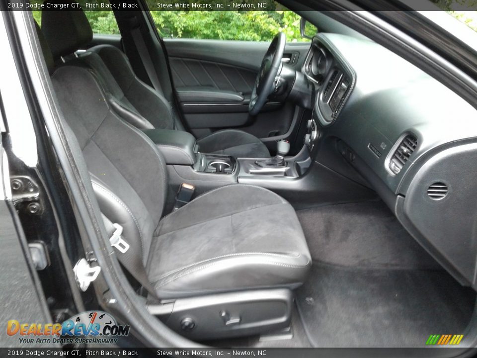 2019 Dodge Charger GT Pitch Black / Black Photo #16