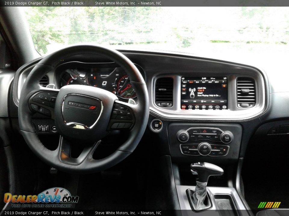 2019 Dodge Charger GT Pitch Black / Black Photo #17