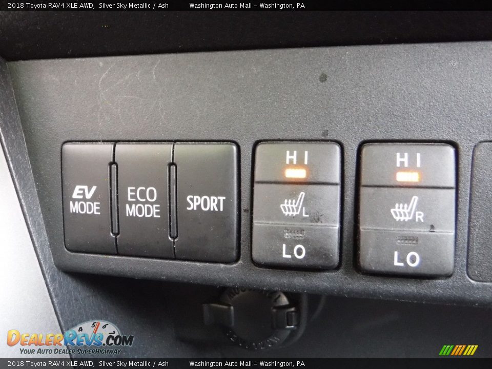 2018 Toyota RAV4 XLE AWD Silver Sky Metallic / Ash Photo #4