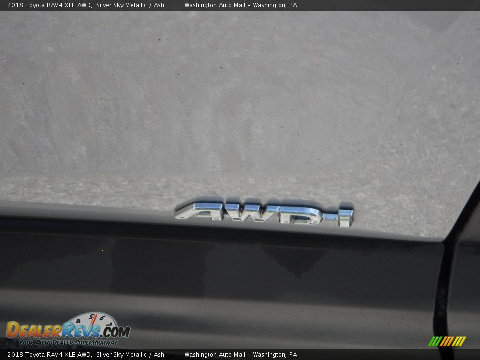 2018 Toyota RAV4 XLE AWD Silver Sky Metallic / Ash Photo #10