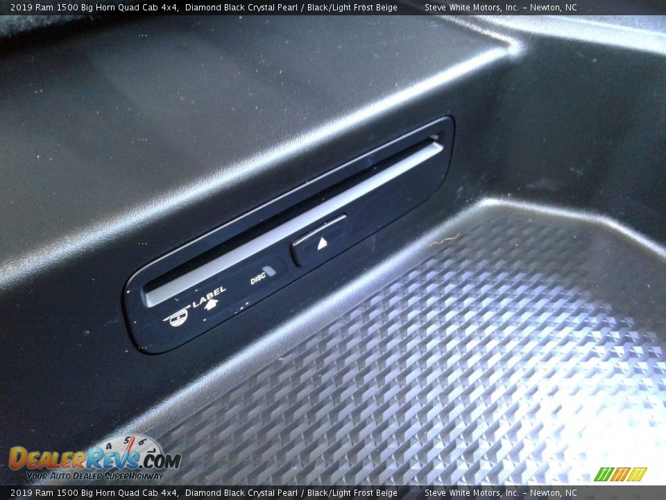2019 Ram 1500 Big Horn Quad Cab 4x4 Diamond Black Crystal Pearl / Black/Light Frost Beige Photo #29