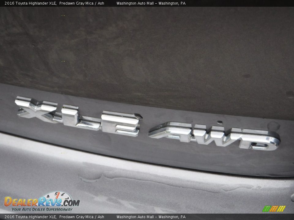 2016 Toyota Highlander XLE Predawn Gray Mica / Ash Photo #15