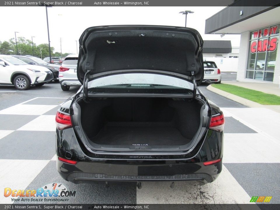 2021 Nissan Sentra S Super Black / Charcoal Photo #5