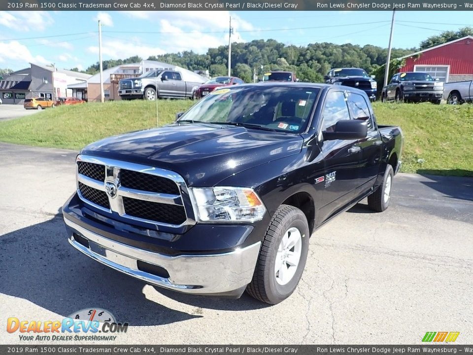 2019 Ram 1500 Classic Tradesman Crew Cab 4x4 Diamond Black Crystal Pearl / Black/Diesel Gray Photo #1