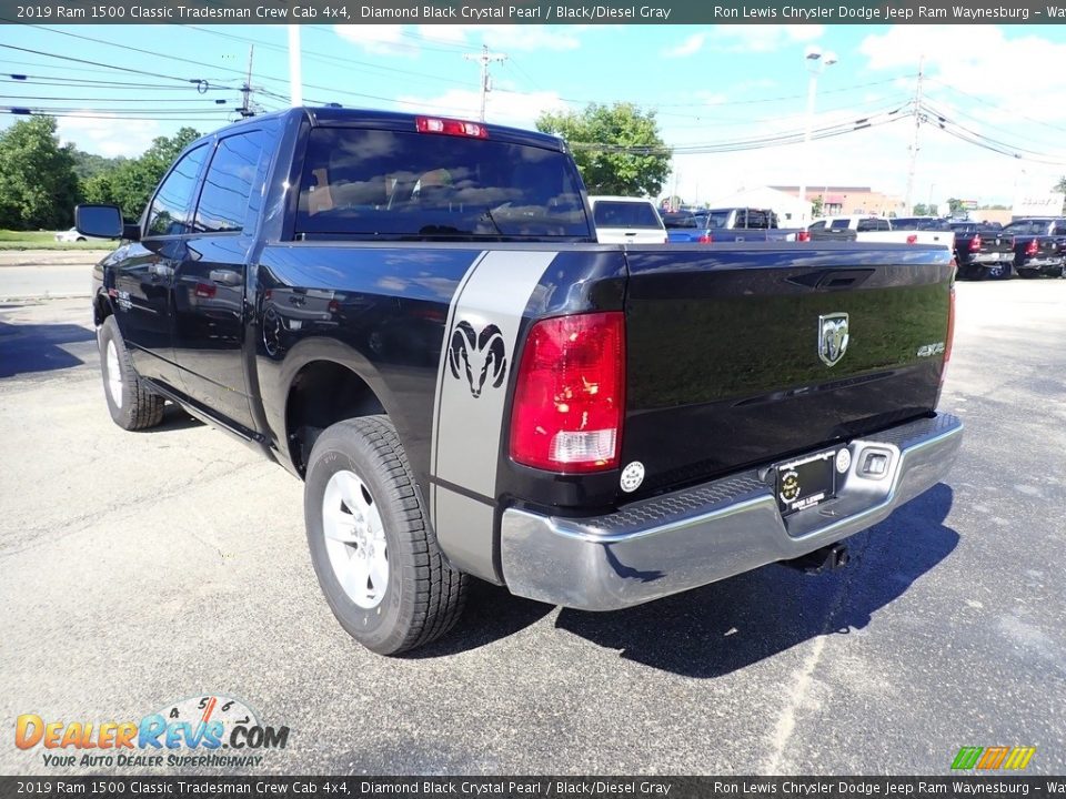 2019 Ram 1500 Classic Tradesman Crew Cab 4x4 Diamond Black Crystal Pearl / Black/Diesel Gray Photo #3