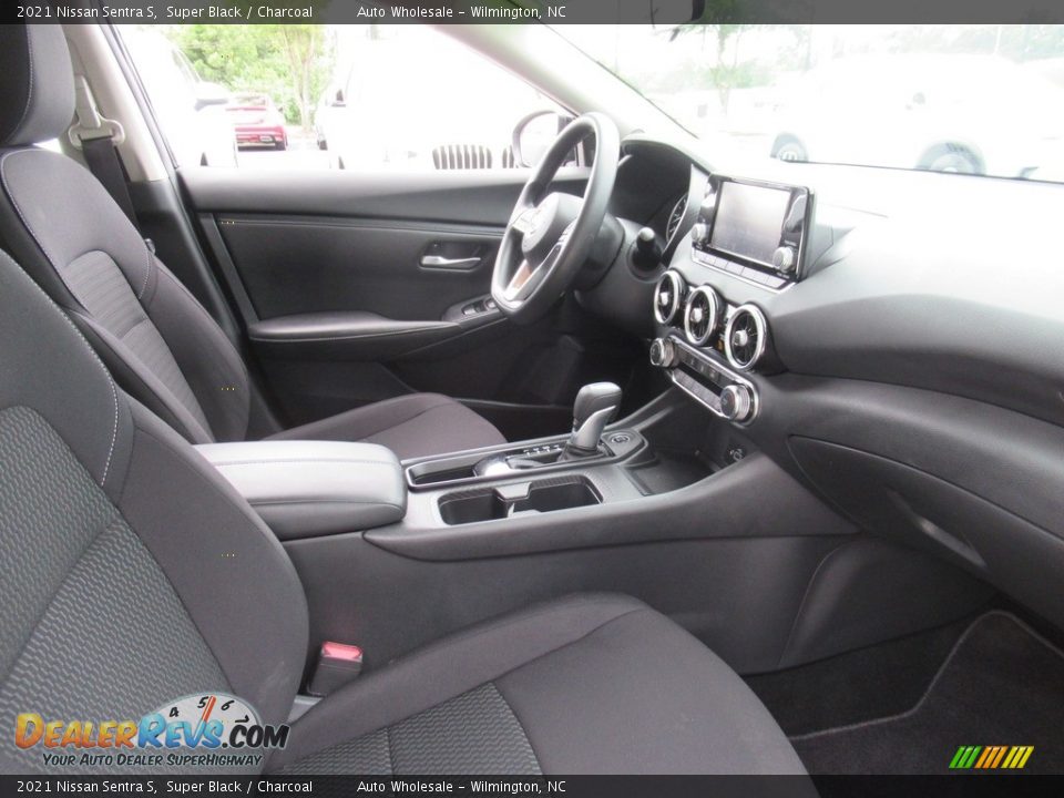 2021 Nissan Sentra S Super Black / Charcoal Photo #12