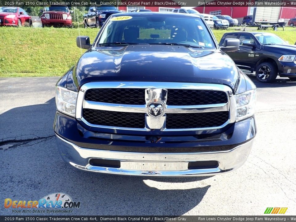 2019 Ram 1500 Classic Tradesman Crew Cab 4x4 Diamond Black Crystal Pearl / Black/Diesel Gray Photo #8